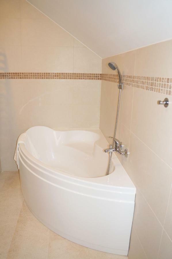 Jaskolka - Pokoje I Apartament Przy Plazy أولشتين المظهر الخارجي الصورة